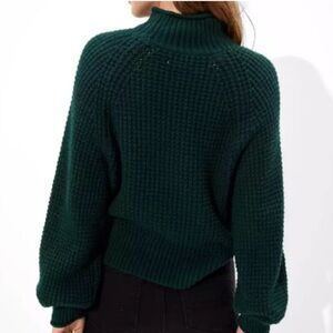 American Eagle Women's Forest Pine Green Ribbed Waffle Knit Cropped Sweater XS